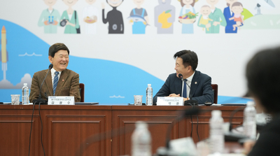 ‘교육과 지역이 함께’ 도 교육청 동행